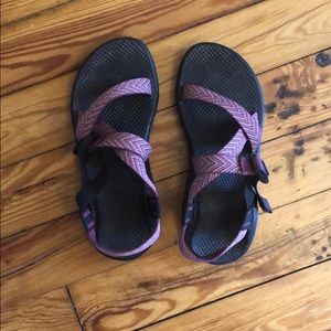 Pink chacos